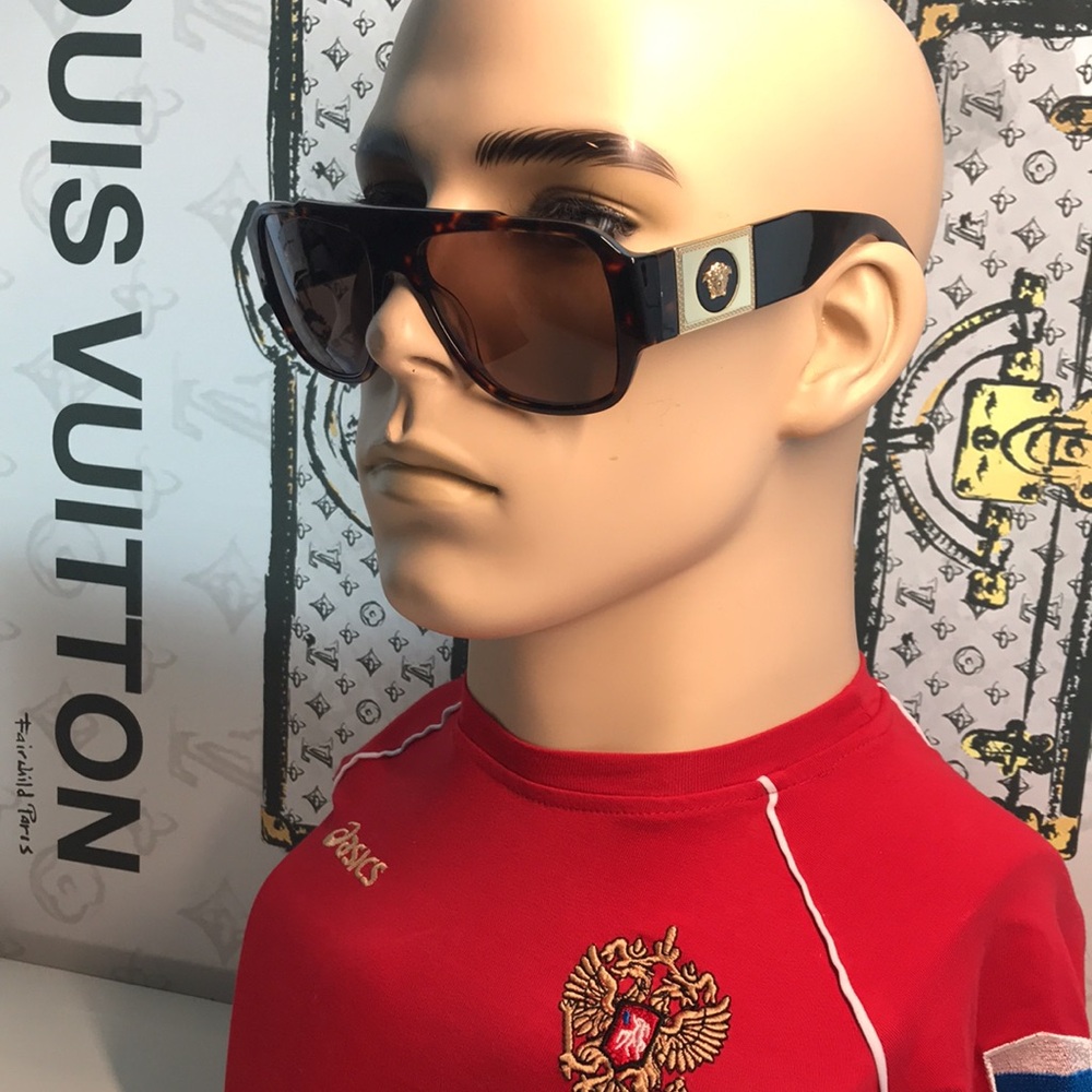 New Authentic Versace Tortoise Shell Sunglasses V… - image 1